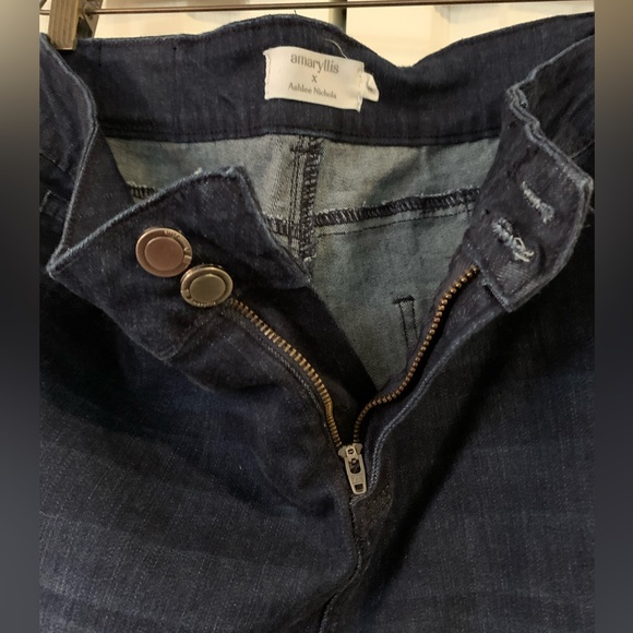Amaryllis x Ashlee Nichols Flare Jeans size 14 - Picture 7 of 15